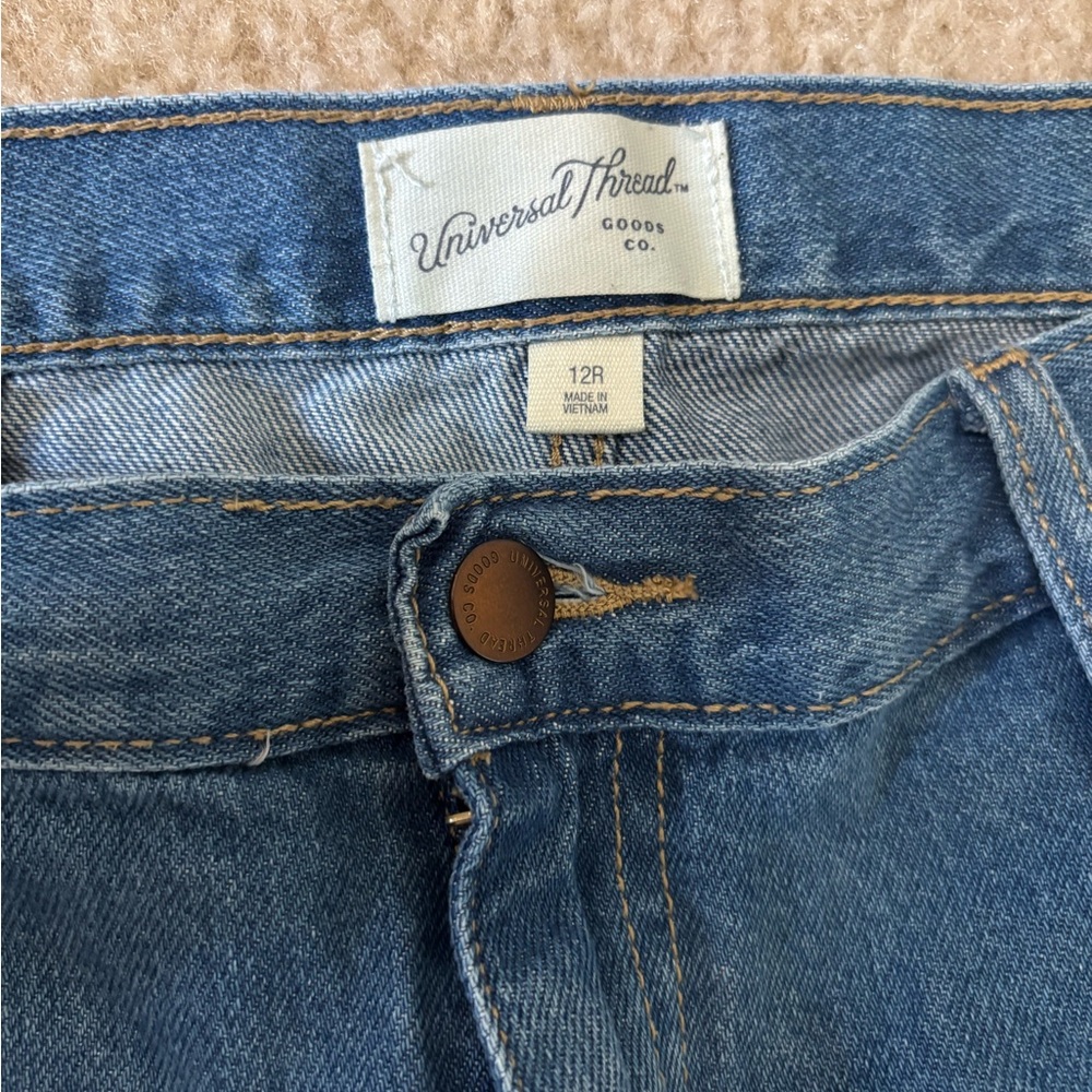Universal Thread Women's Blue Jeans